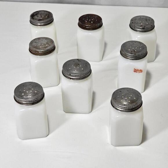 Vintage Set OF 8 Hazel Atlas Milk Glass Dutch Spice Jars Set - Picture 7 of 7